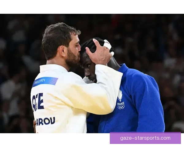 网球世界最新动态聚焦顶尖选手赛场争锋与突破精彩瞬间