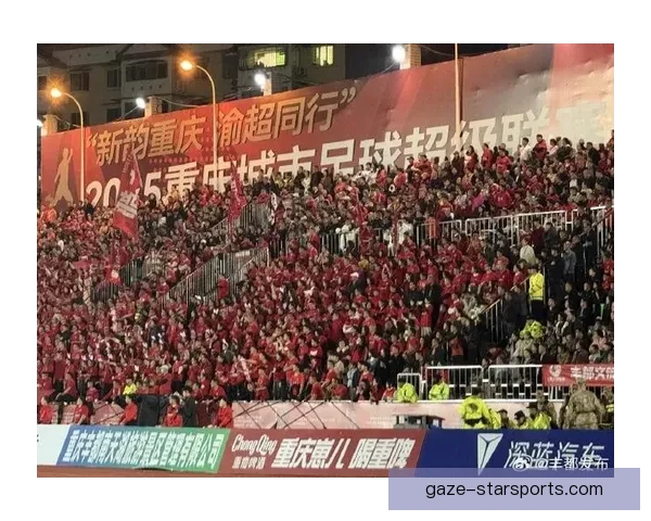 重庆超级联赛激战全场精彩瞬间回顾球迷热血沸腾不容错过 重庆超级联赛激战全场精彩瞬间回顾球迷热血沸腾不容错过